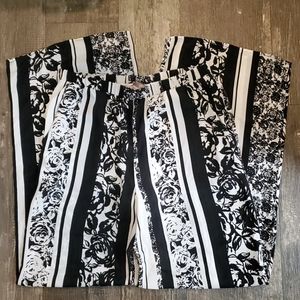 😻 3/$15 Forever 21 wide leg pants